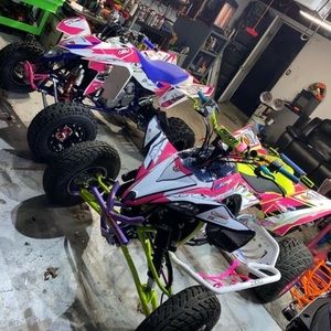 Meet your Posher, Dion